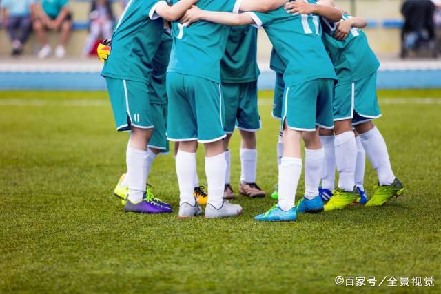 本泽马对维尼修斯未来看法：皇马是他的归宿，更需得到重视